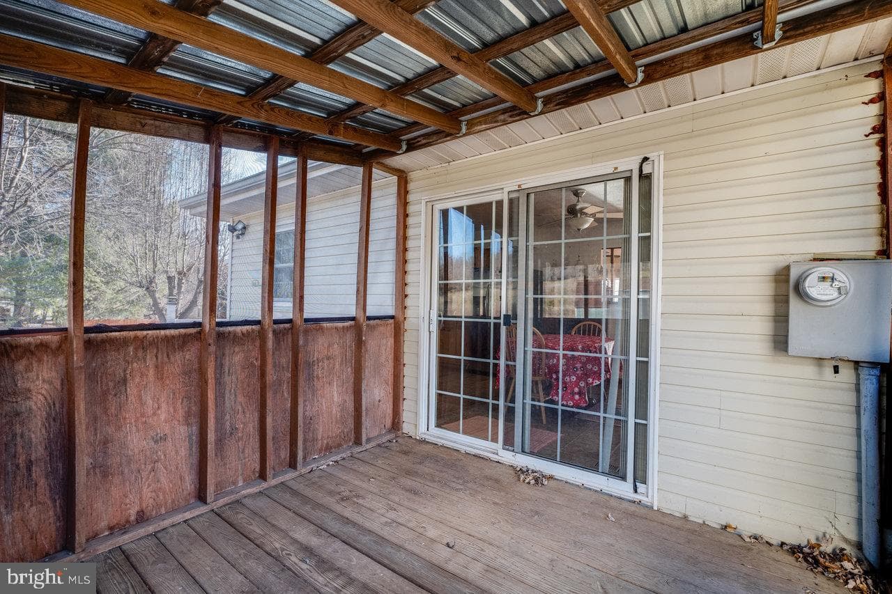 15573 Evergreen Valley Road photo 33