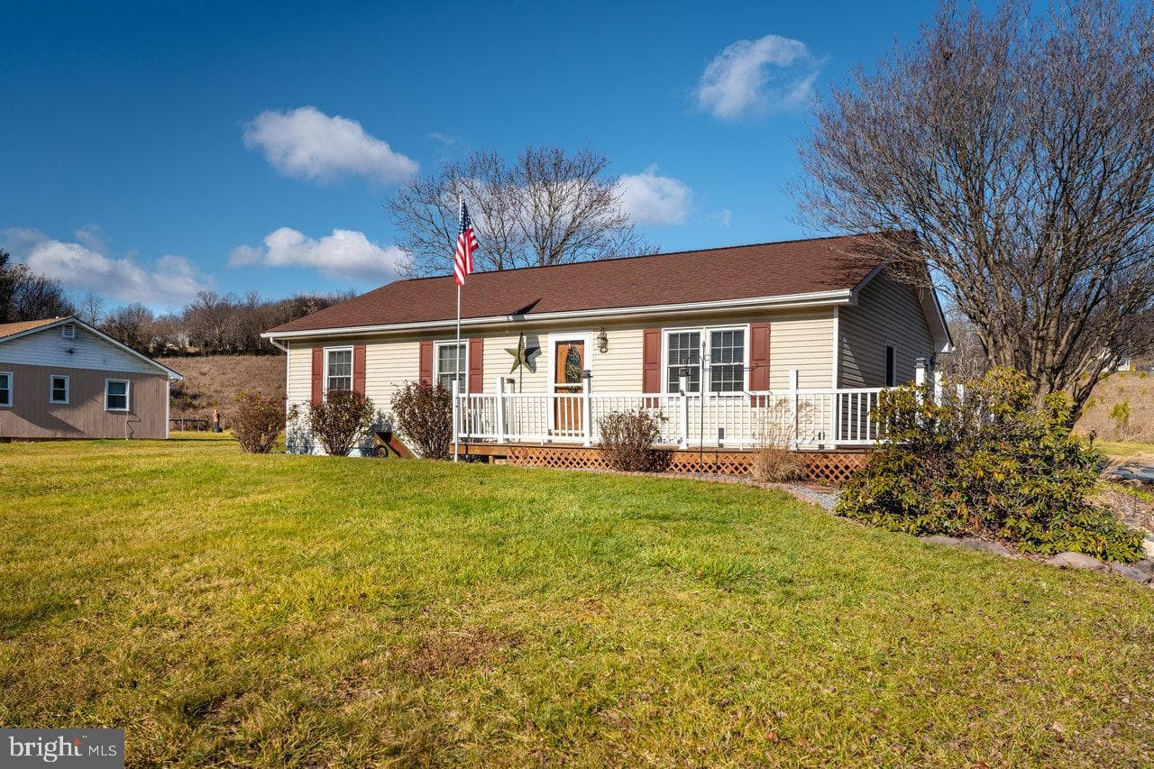 15573 Evergreen Valley Road photo 4