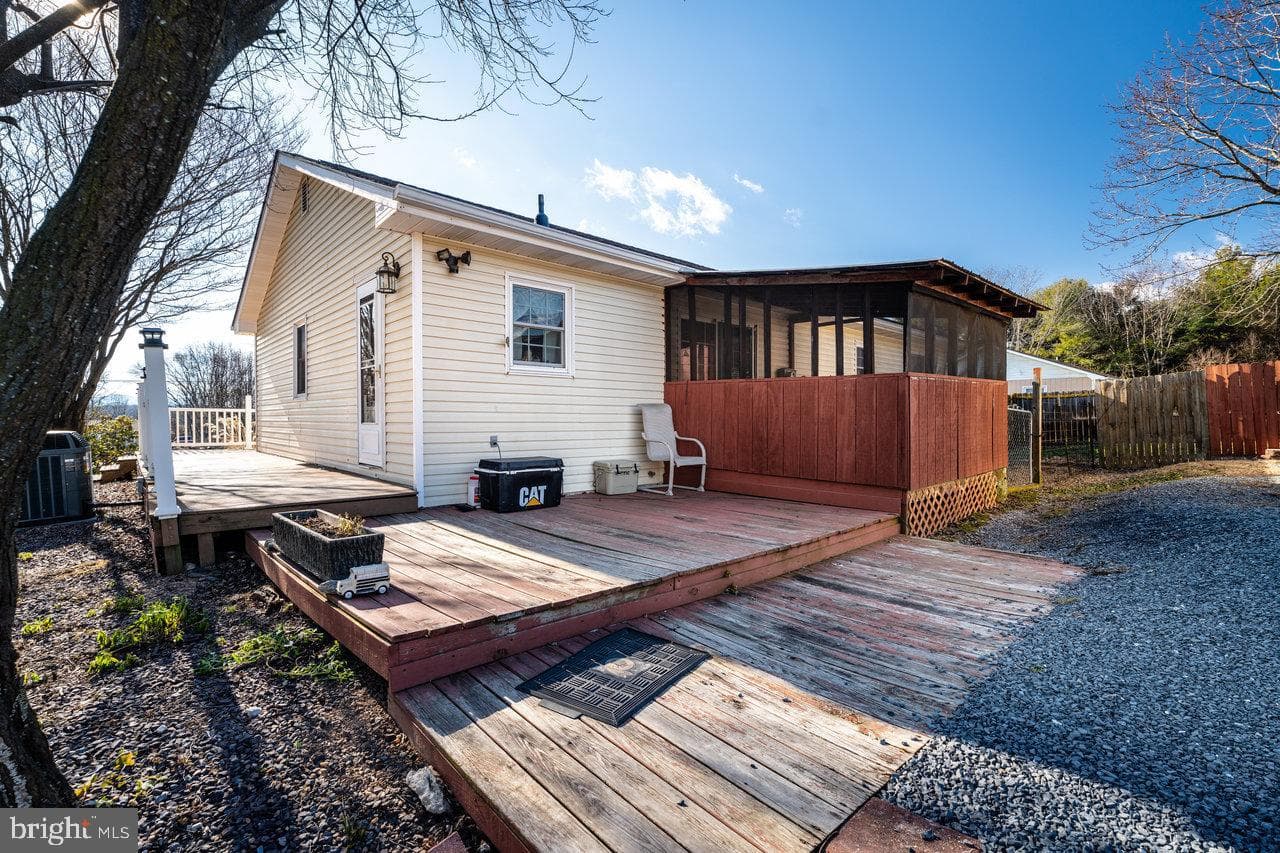 15573 Evergreen Valley Road photo 42