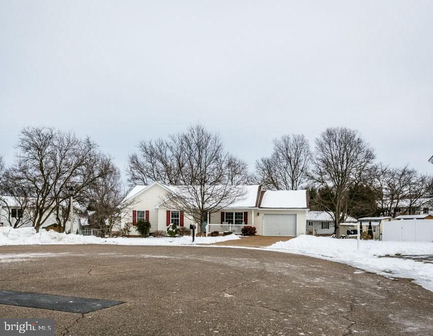 227 Rayann Lane photo 2