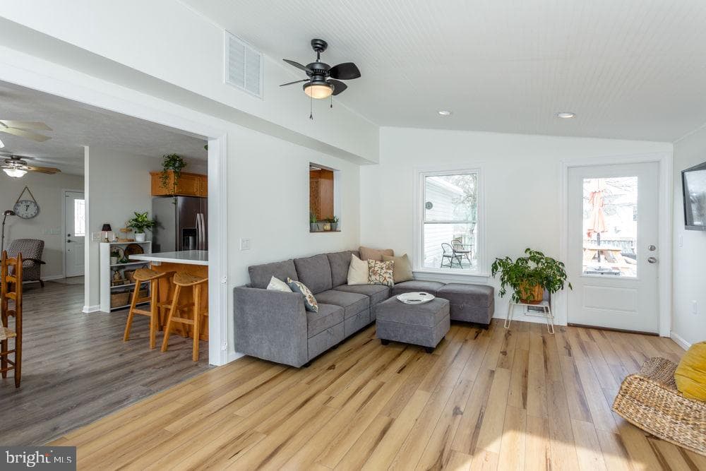 227 Rayann Lane photo 8