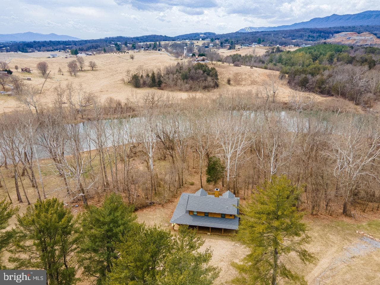 3523 Riverbend Drive photo 73