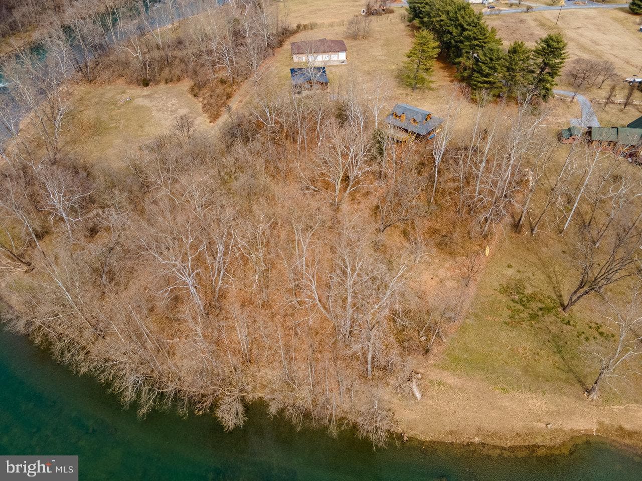 3523 Riverbend Drive photo 85