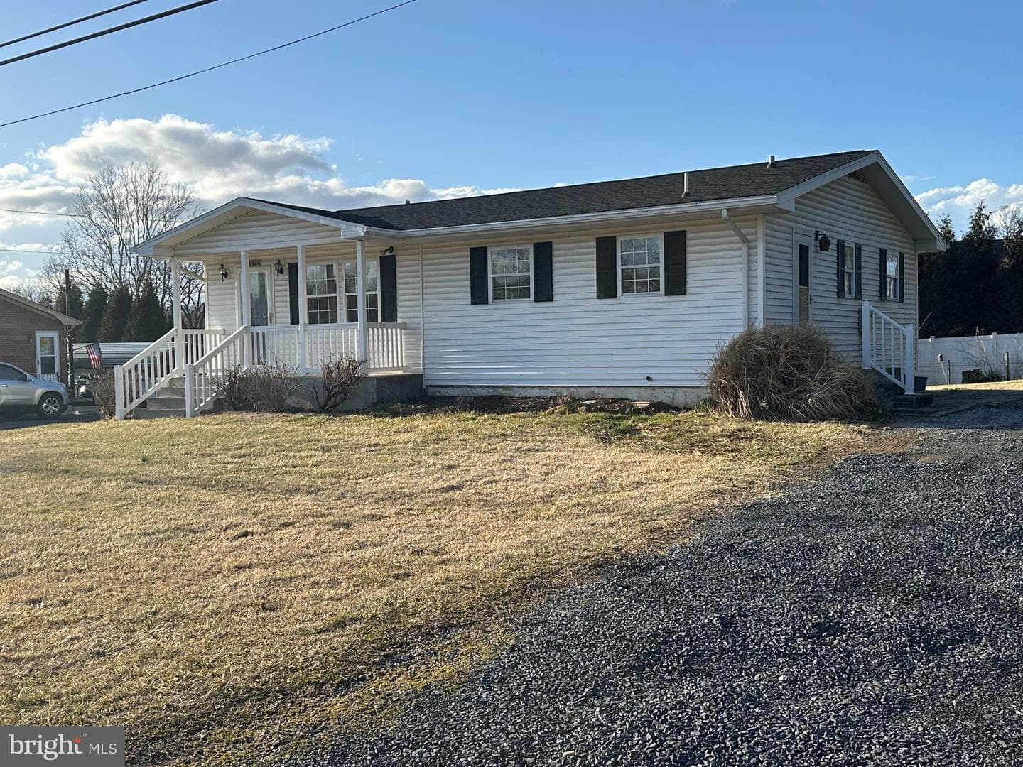 15521 New Market Road photo 2