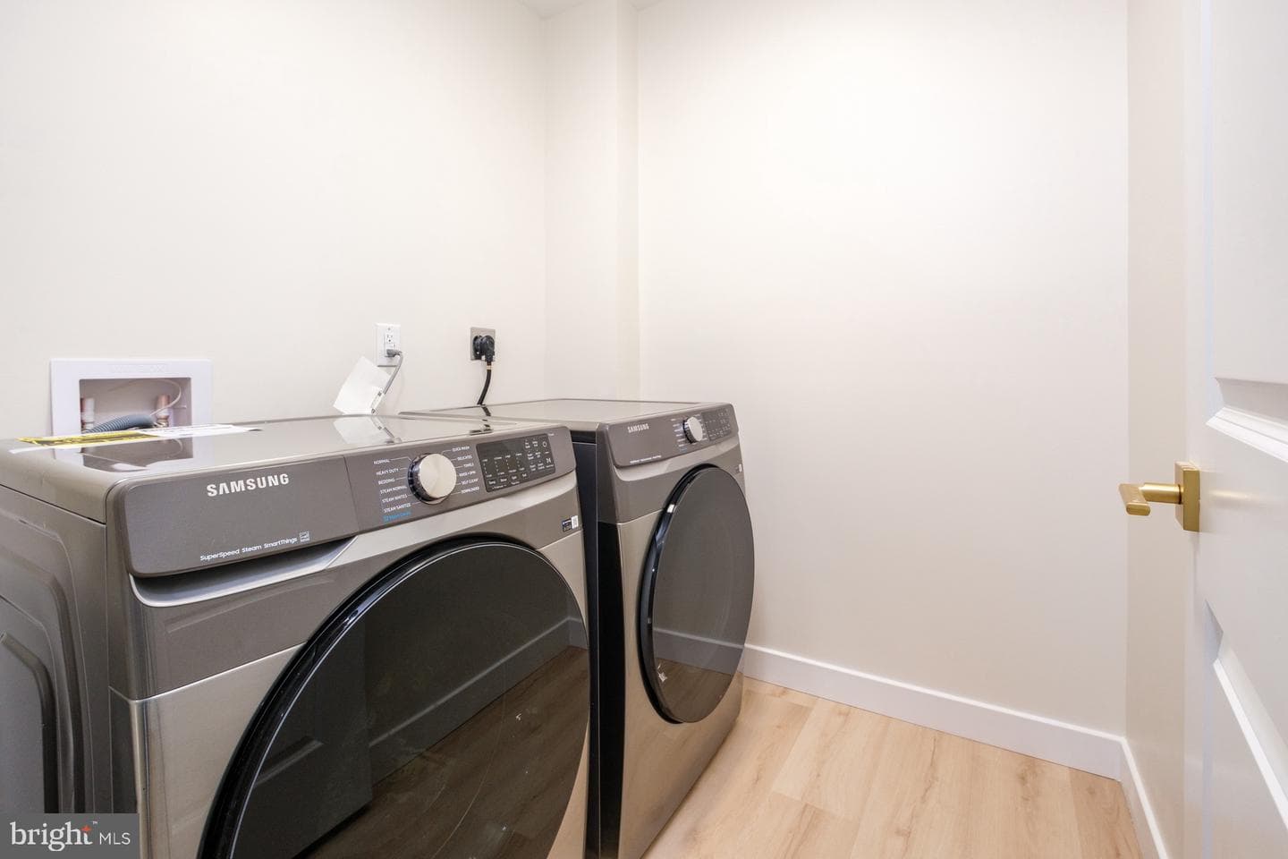 10233 Dalmatian Dr photo 25