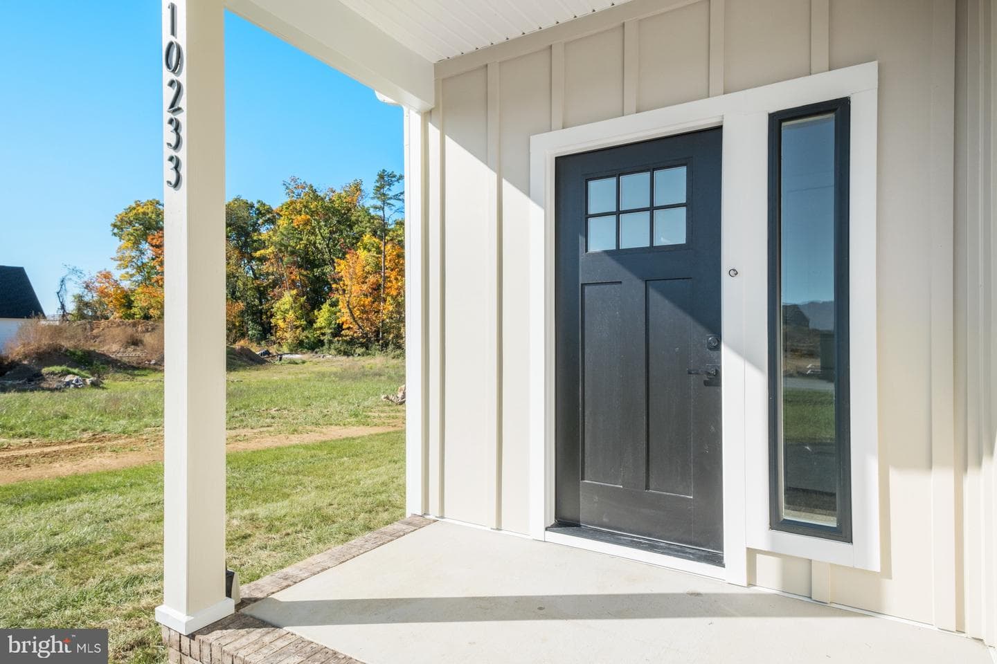 10233 Dalmatian Dr photo 3