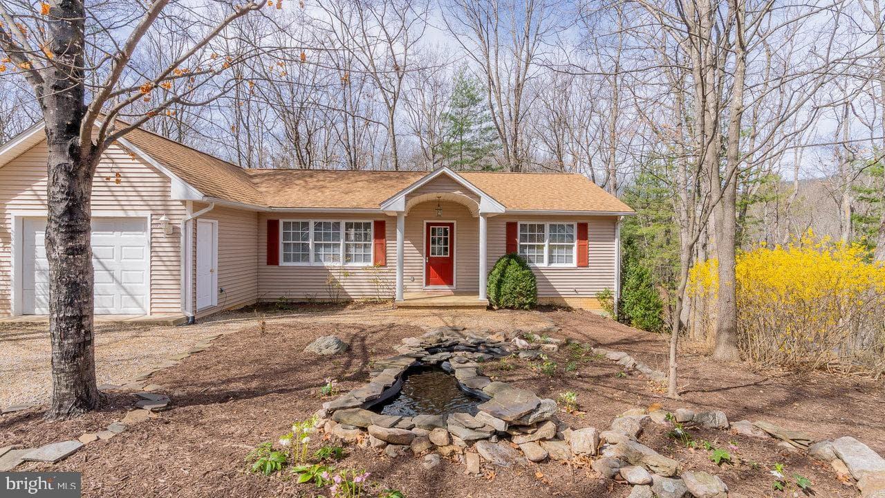 159 Yancey Court photo 2