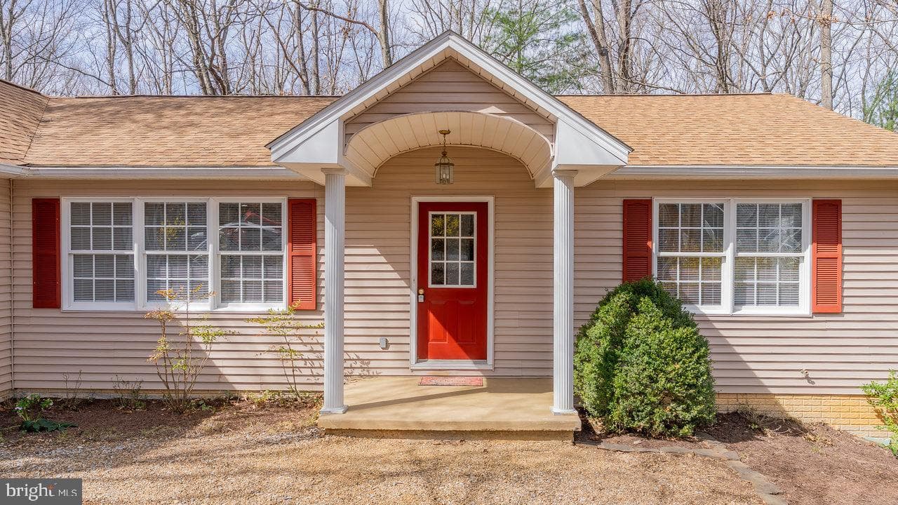 159 Yancey Court photo 4
