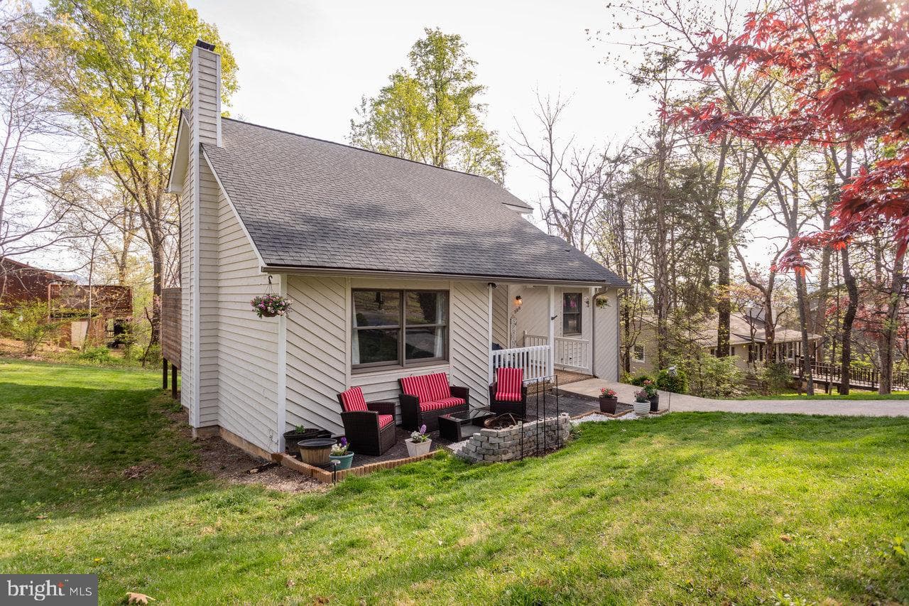 588 Flower Drive photo 47