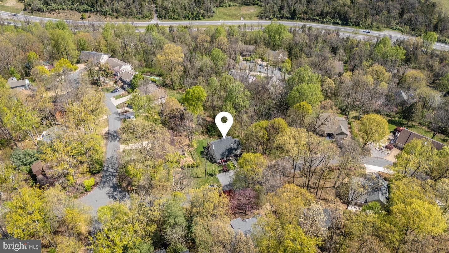 588 Flower Drive photo 54