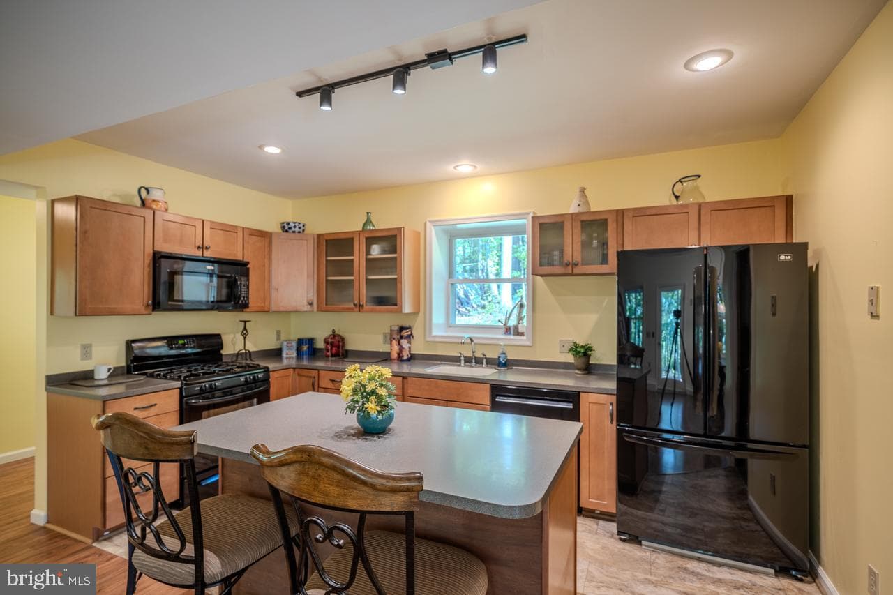 15799 N Mountain Road photo 10