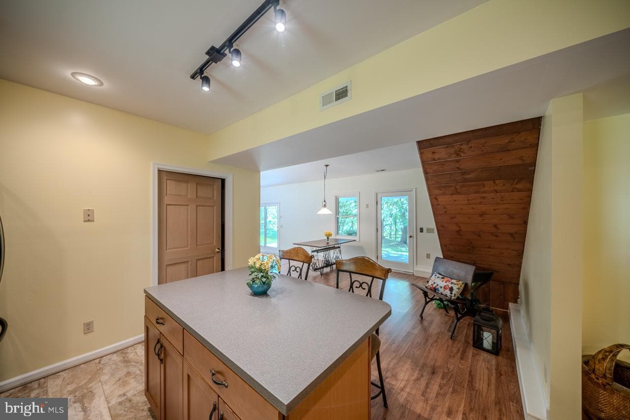 15799 N Mountain Road photo 13