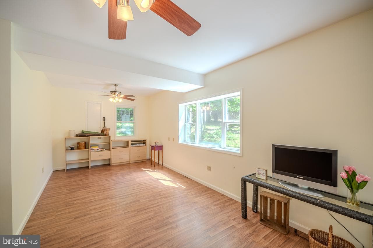 15799 N Mountain Road photo 17