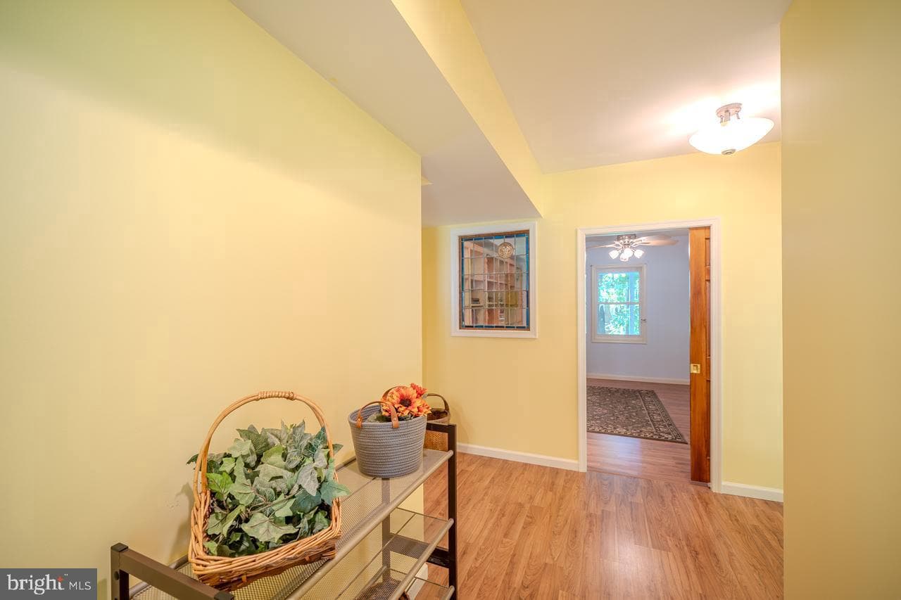 15799 N Mountain Road photo 3