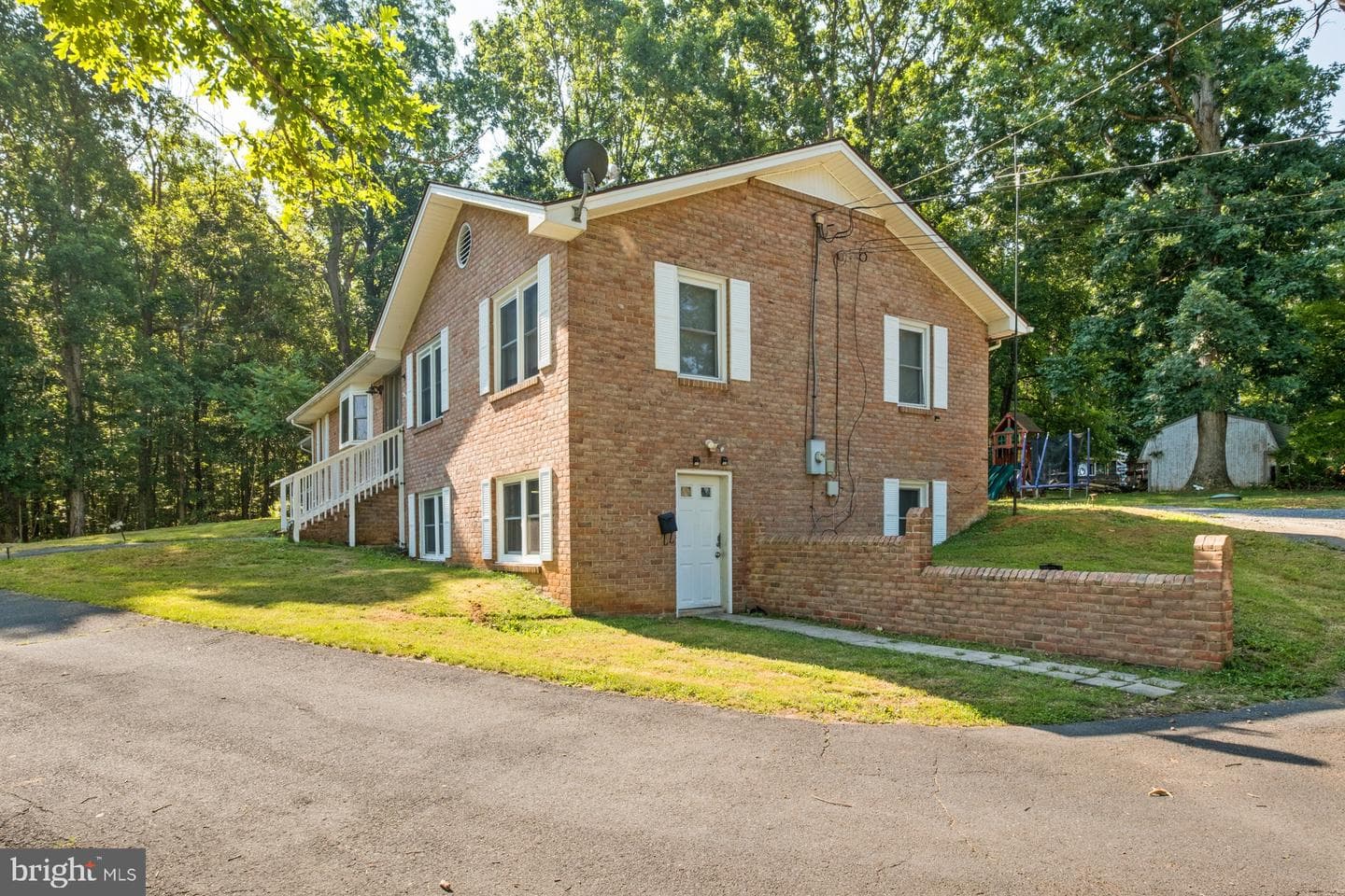 16998 E Summit Avenue photo 31
