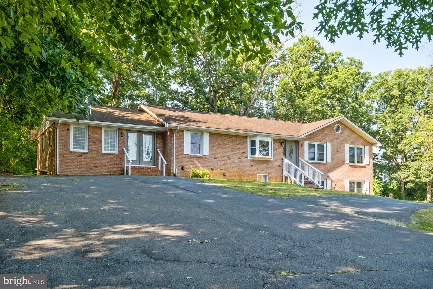 16998 E Summit Avenue photo 34