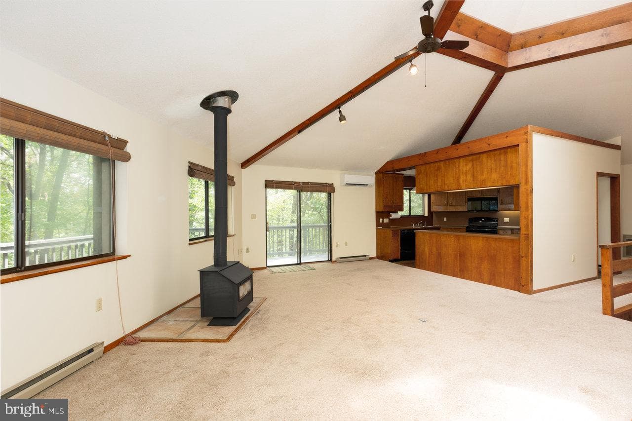 130 Congers Ln photo 10