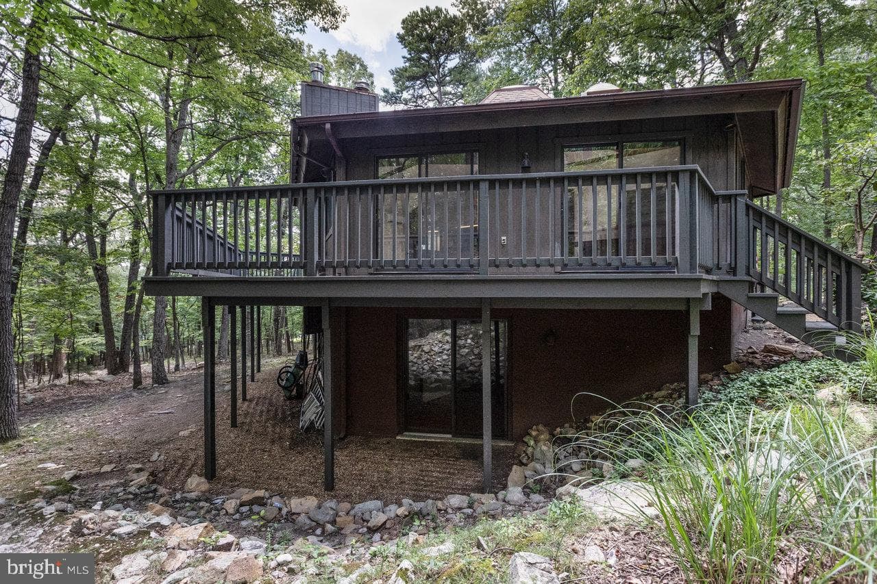 130 Congers Ln photo 34