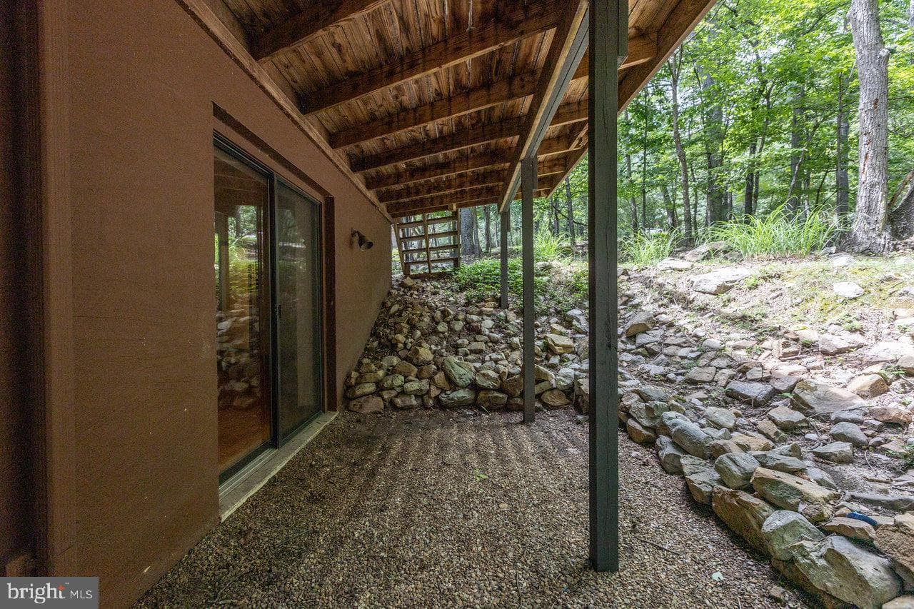 130 Congers Ln photo 37