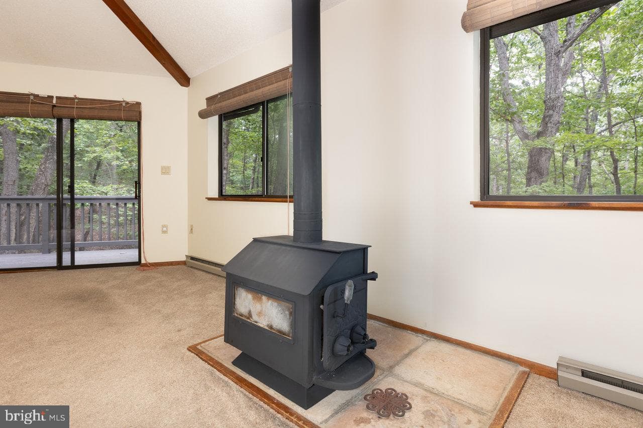 130 Congers Ln photo 8