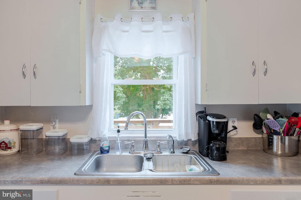 257 Center Street photo 6