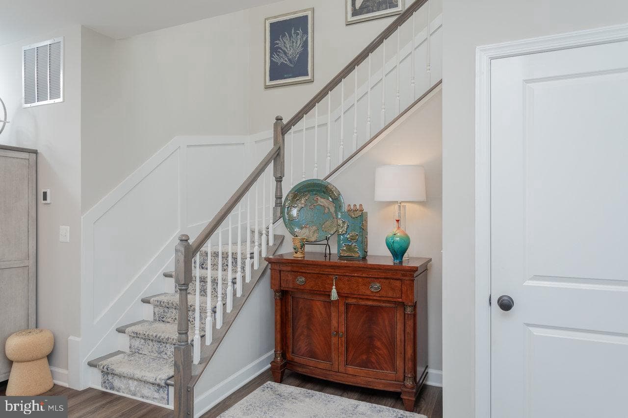 3452 Crepe Myrtle photo 23