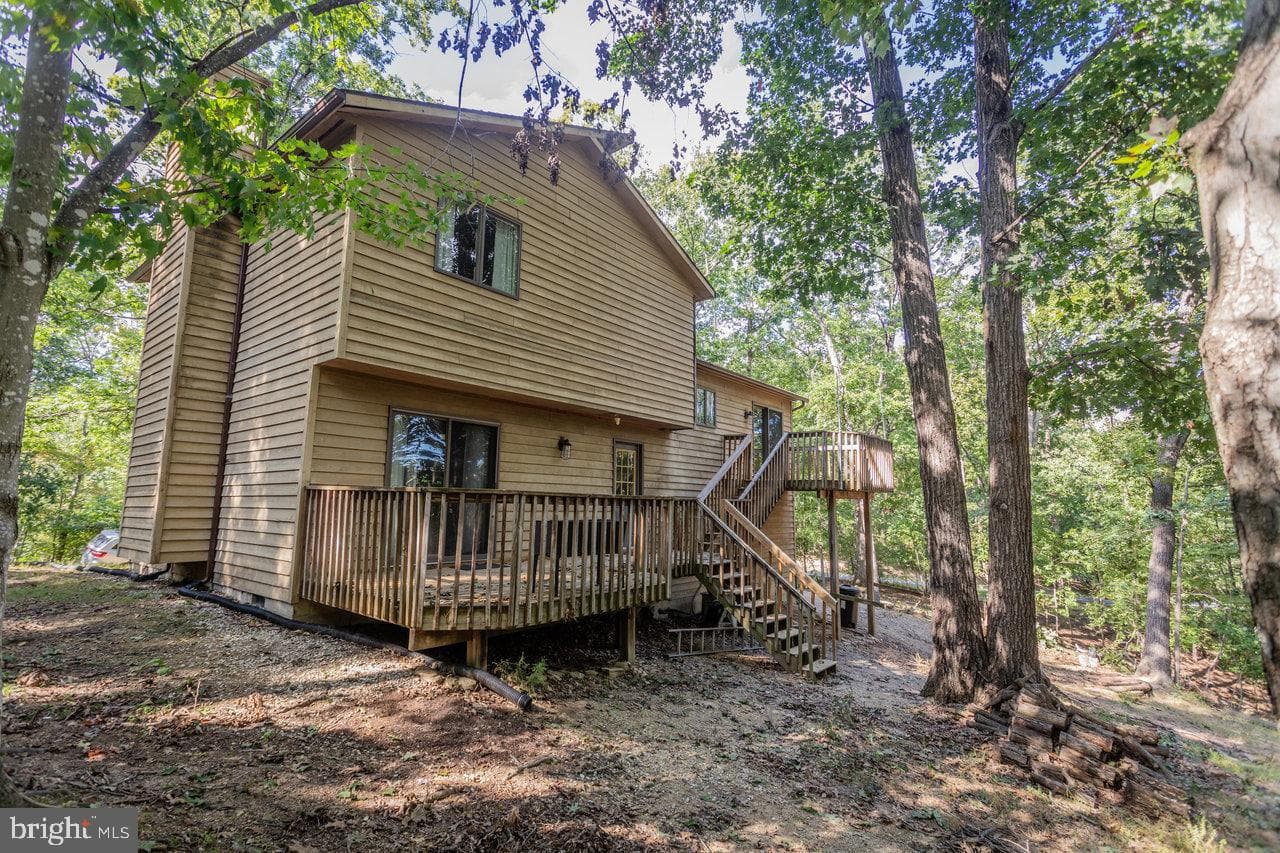 452 Passage Lane photo 45
