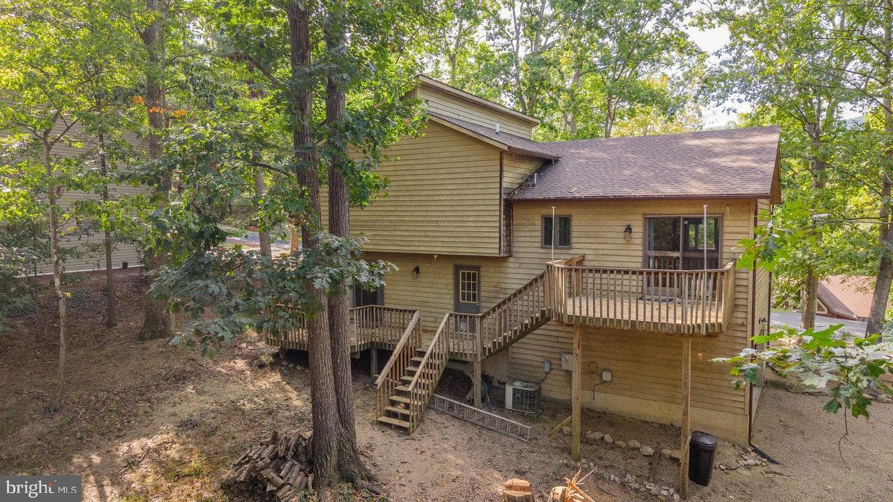 452 Passage Lane photo 58