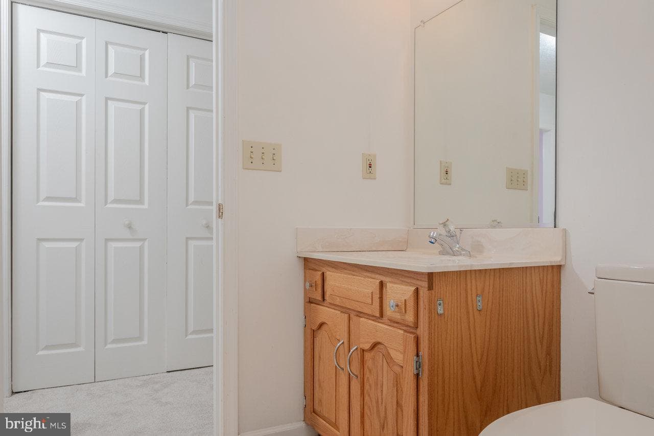 624 Erickson Avenue photo 12