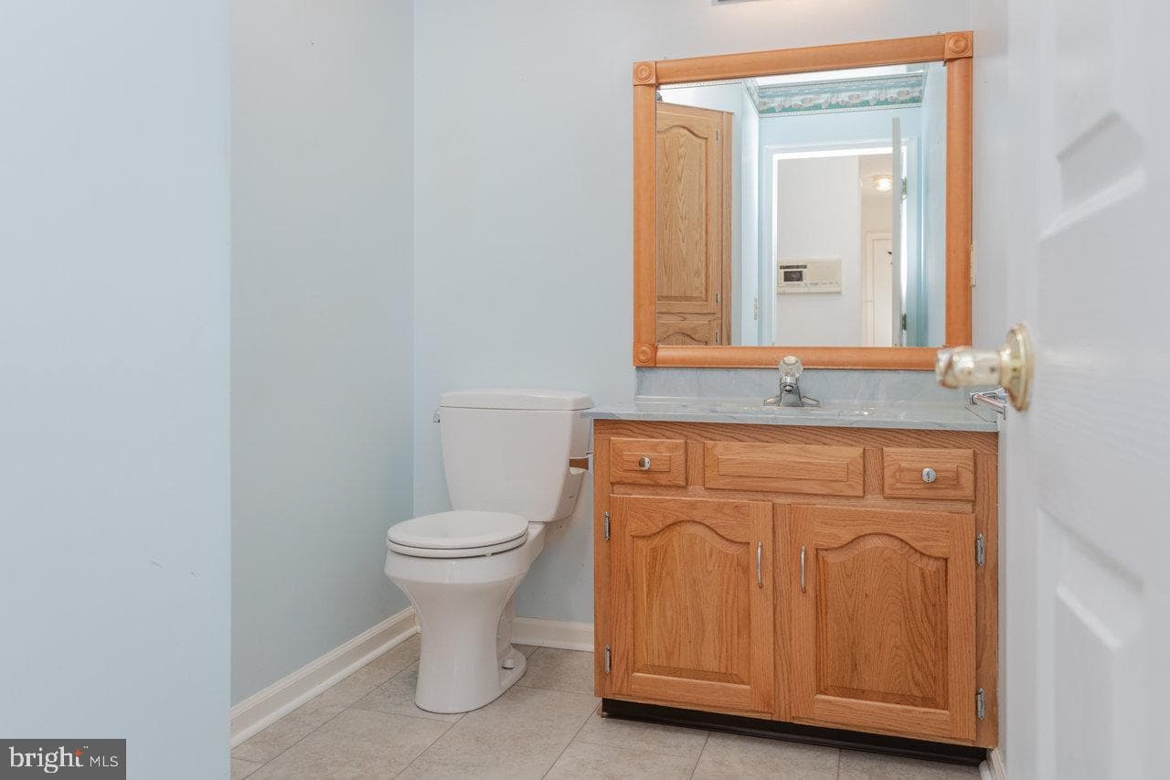 624 Erickson Avenue photo 38