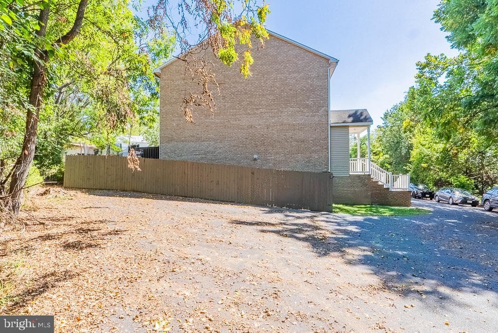 3835 Mill Race Court photo 31