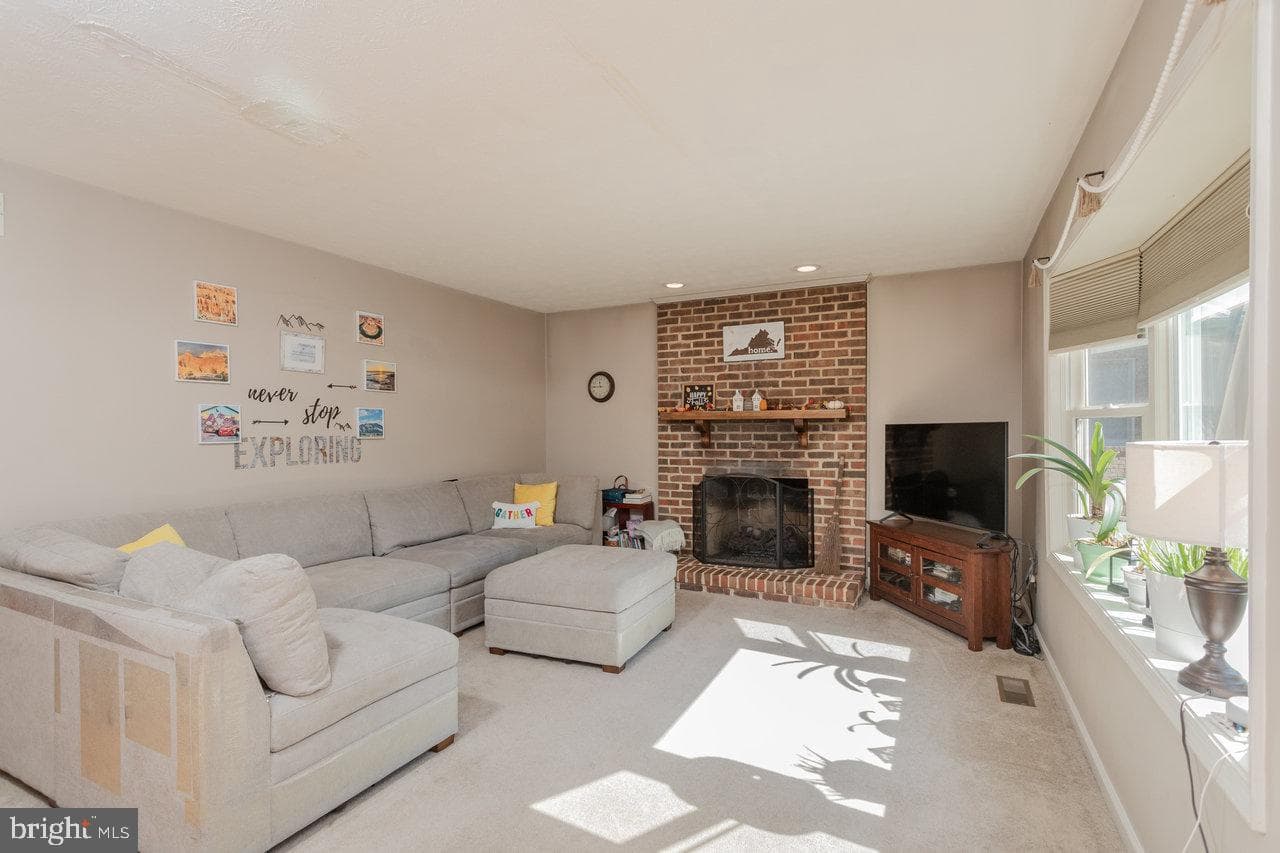 1480 Bluewater Road photo 14