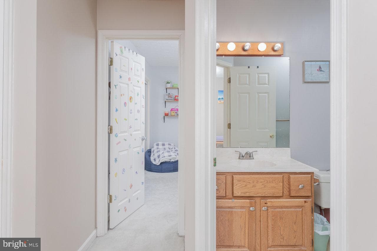 1480 Bluewater Road photo 29