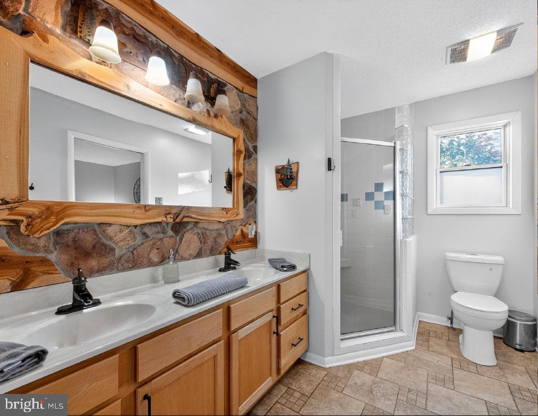 174 Boone Ct Court photo 26