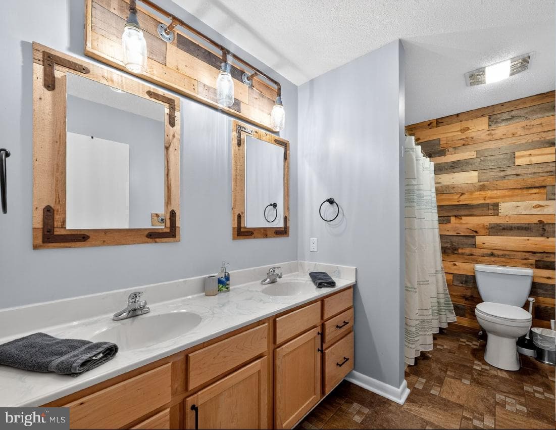174 Boone Ct Court photo 28