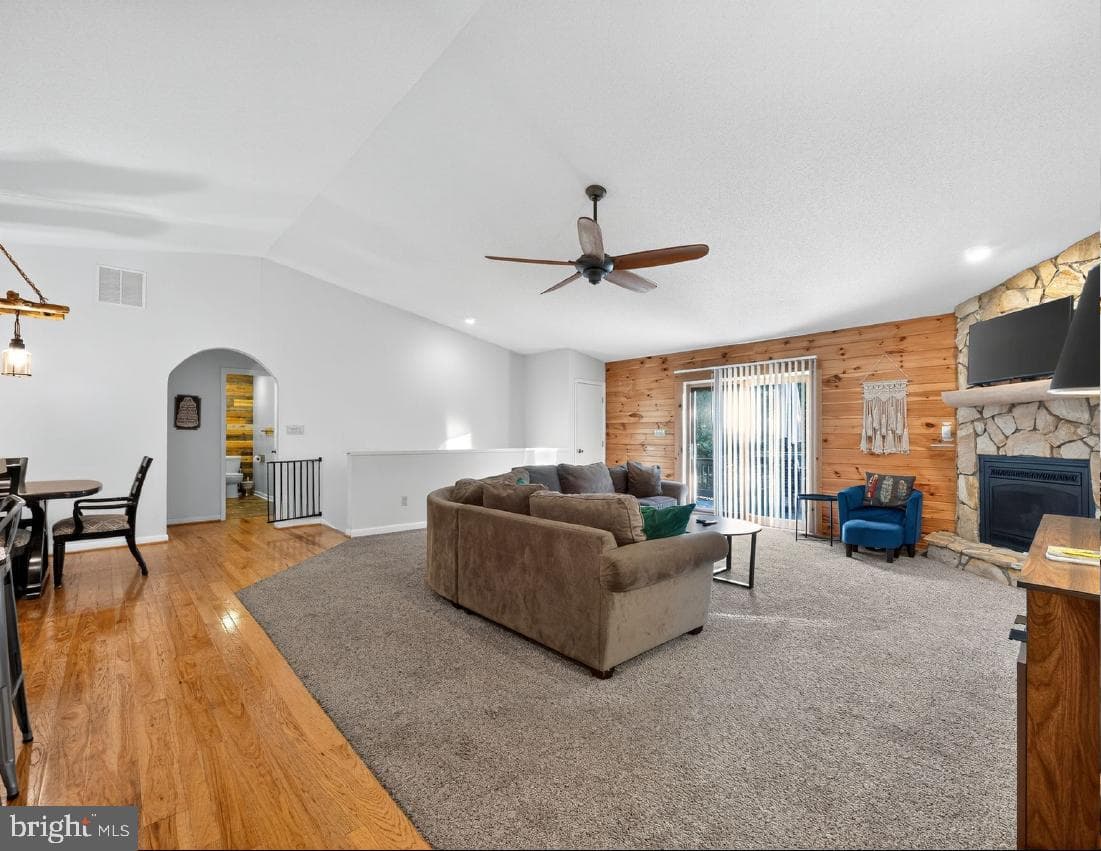 174 Boone Ct Court photo 8