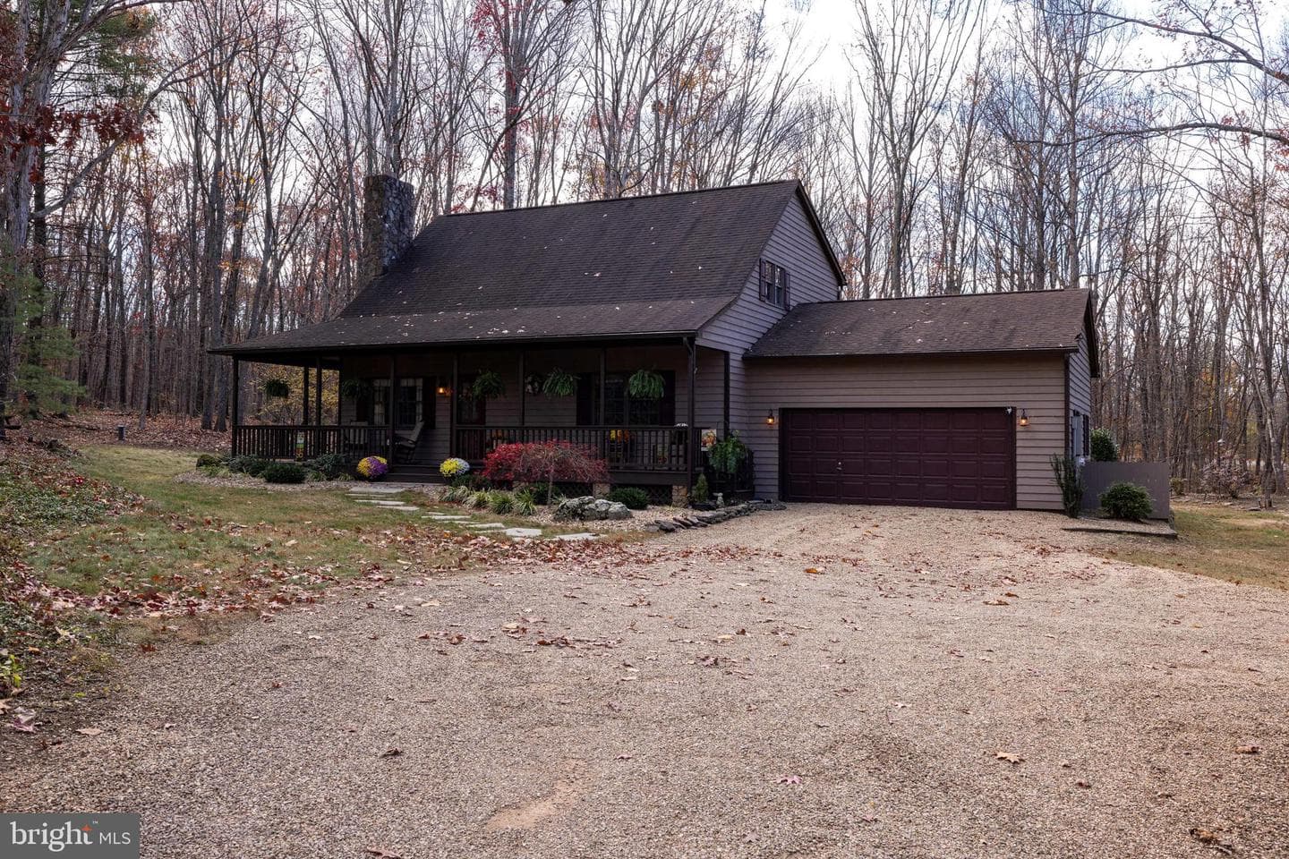 2050 Stony Creek Drive photo 3