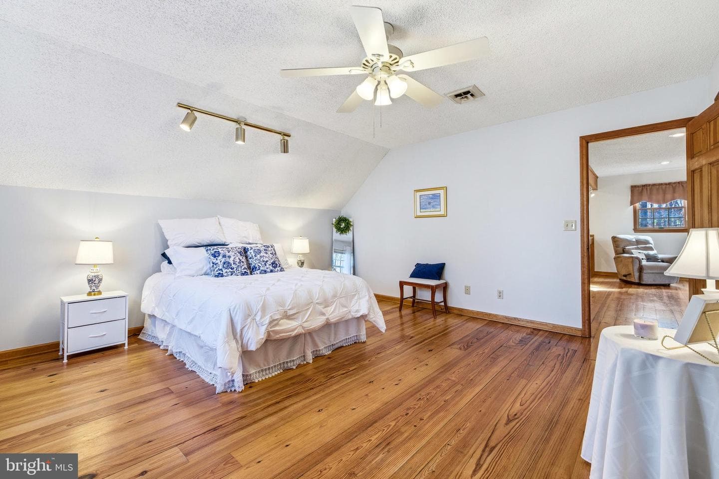 2050 Stony Creek Drive photo 40