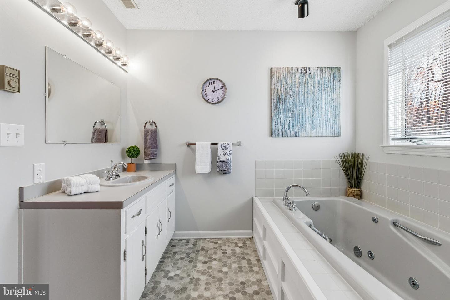 2050 Stony Creek Drive photo 46