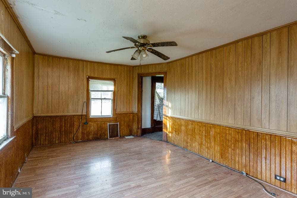 3190 Winsinger Drive photo 4