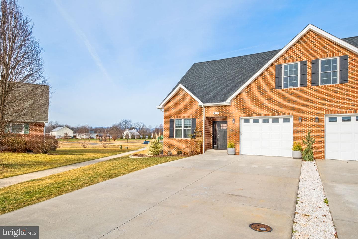 118 Hollen Mill Court photo 3