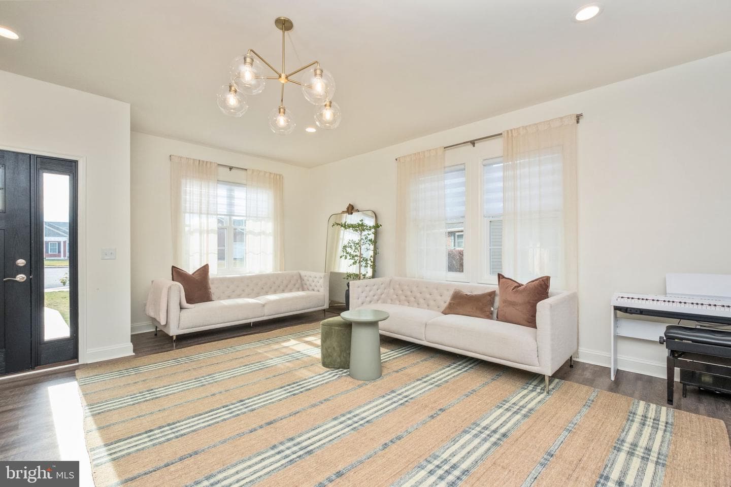 118 Hollen Mill Court photo 4