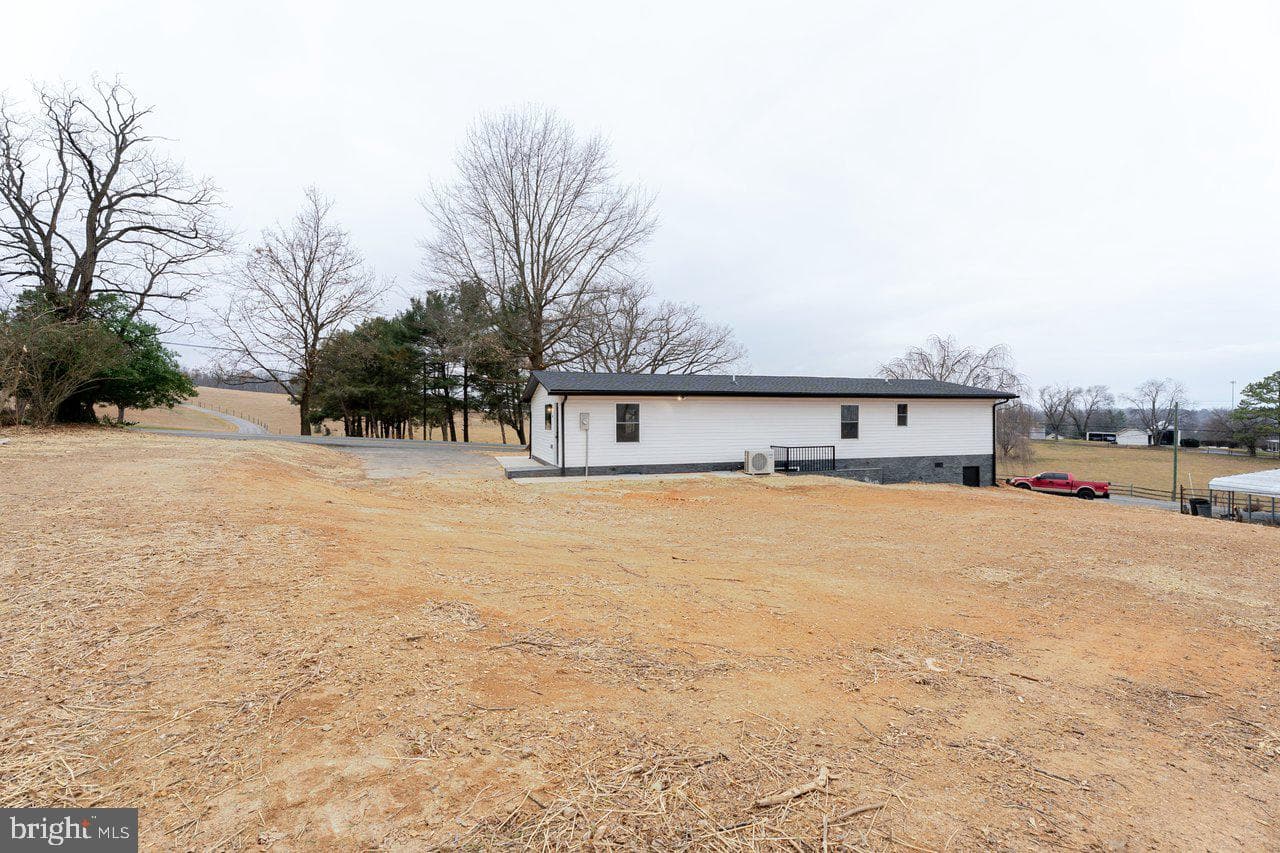 3098 Layman Trestle Road photo 49
