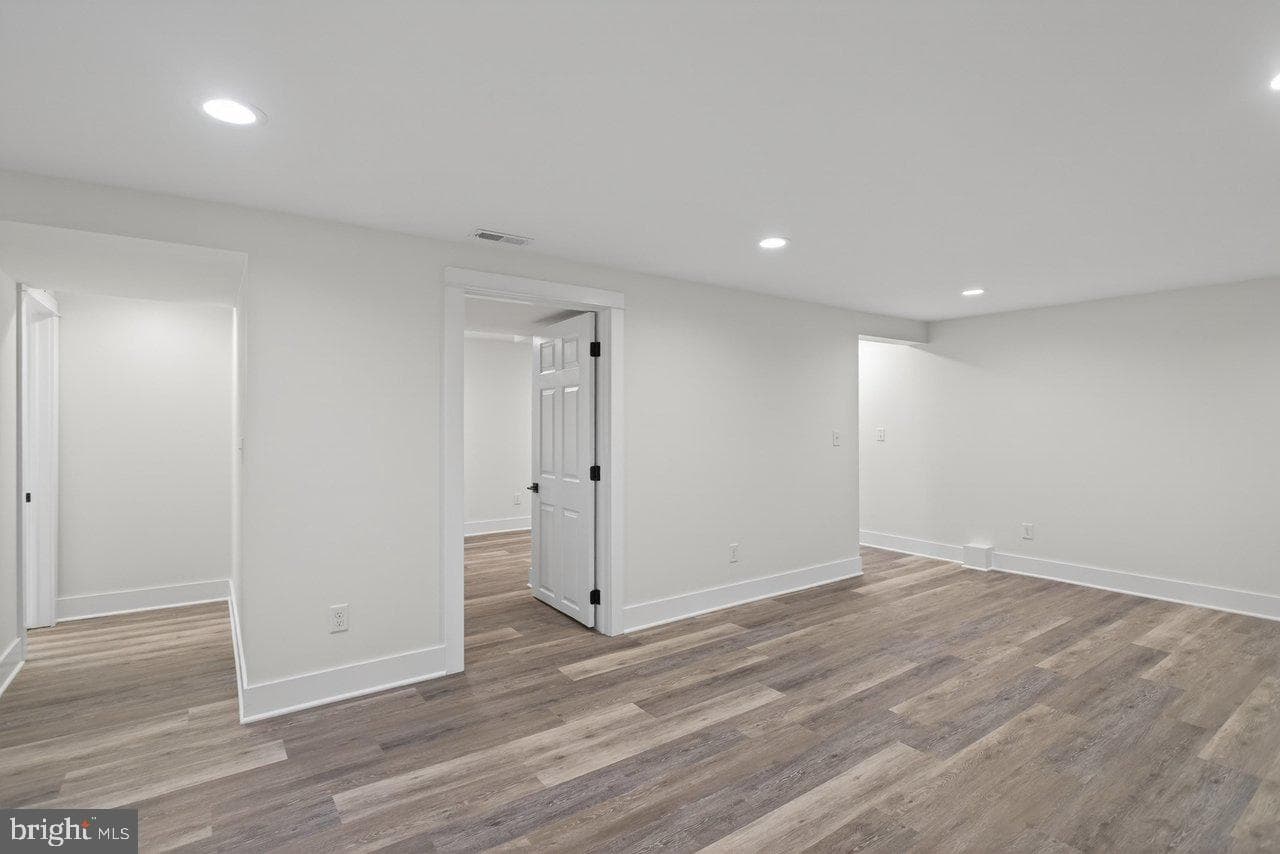 4634 Shen Lake Drive photo 32