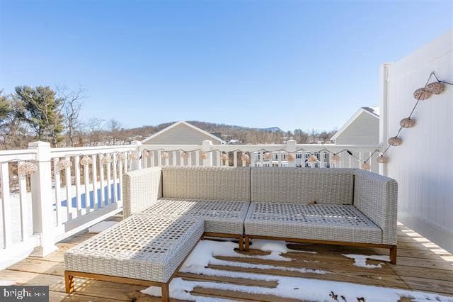 1091 Bluemoon Drive photo 33