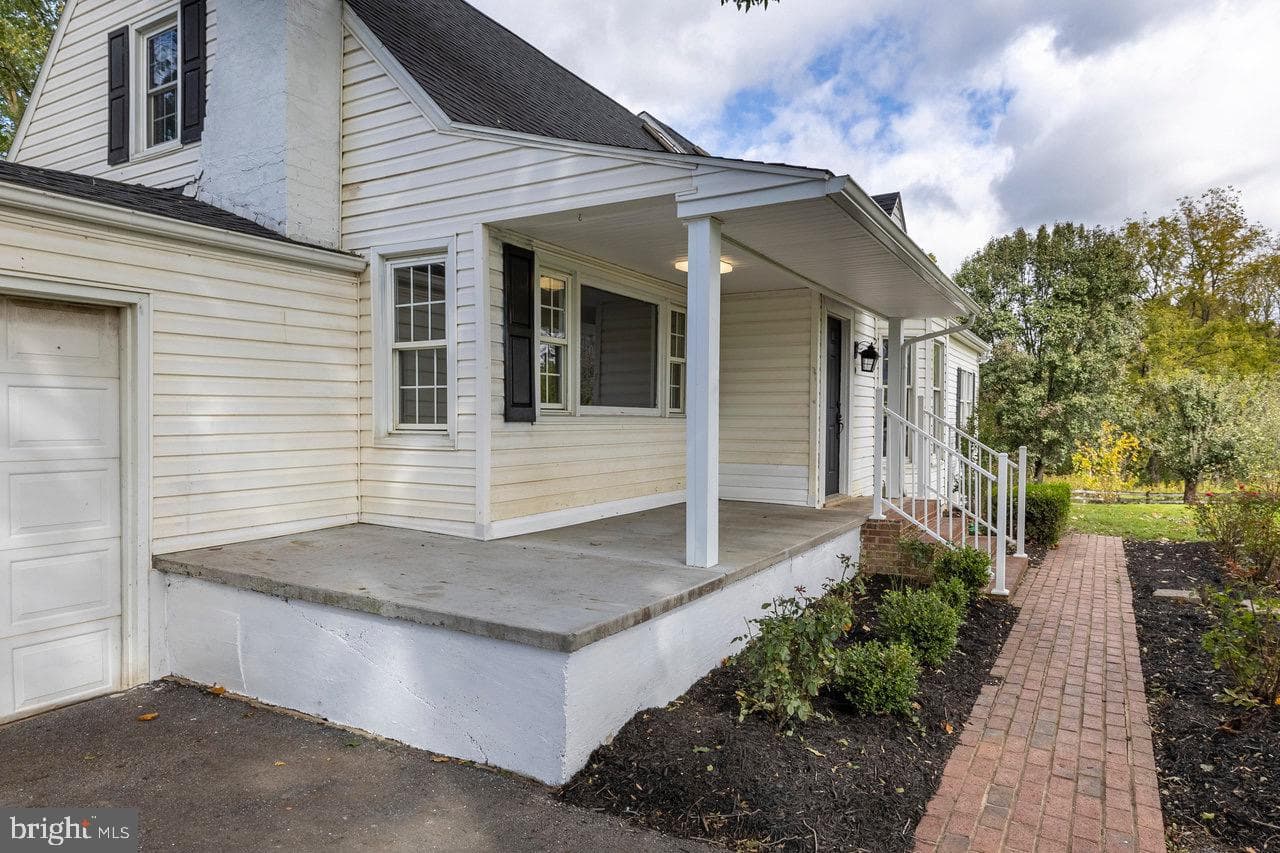 11193 Indian Trail Road photo 8