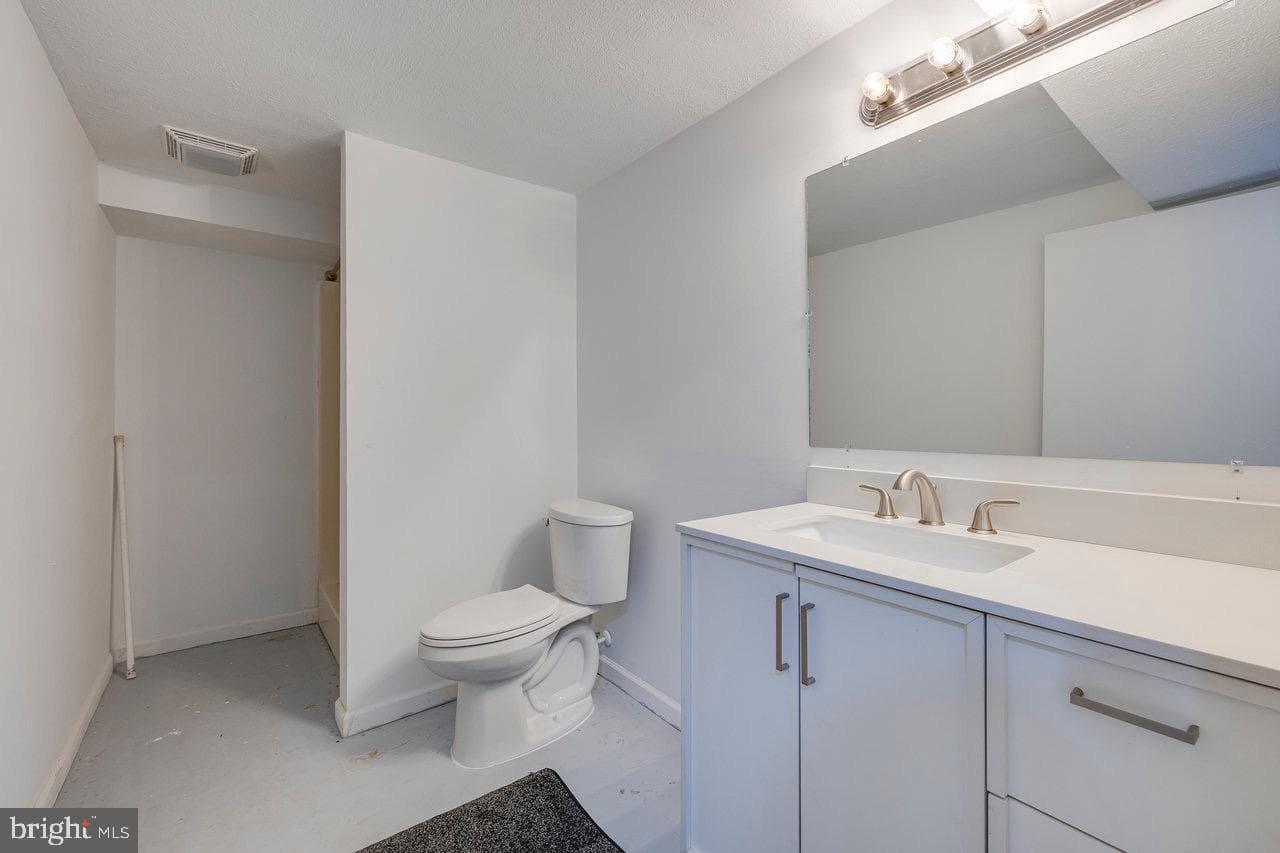 11193 Indian Trail Road photo 85