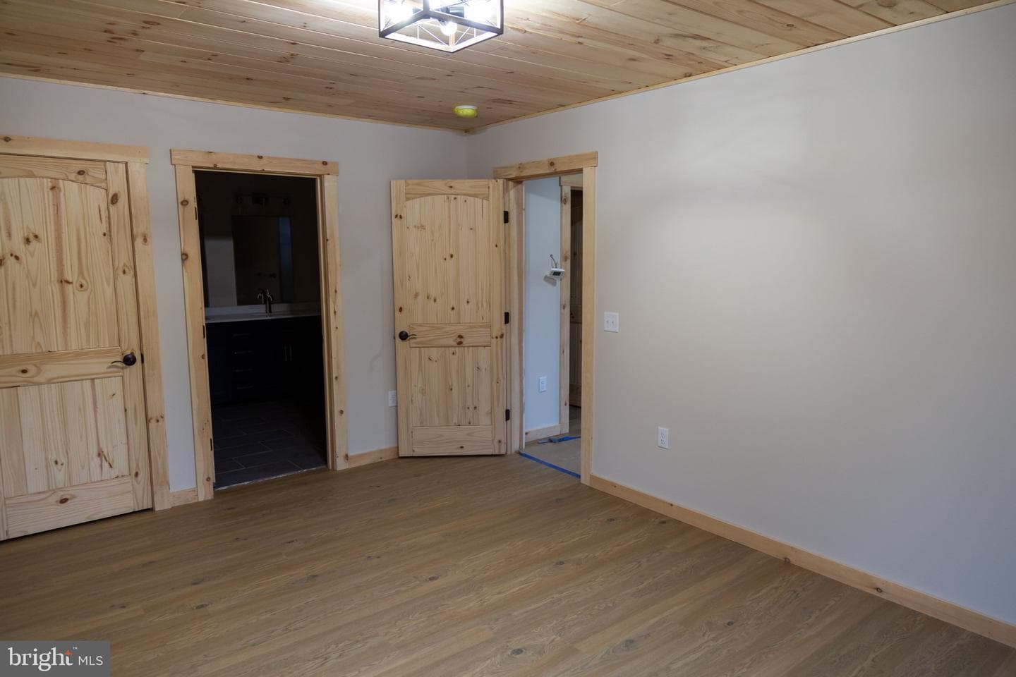 250 Access Drive photo 41