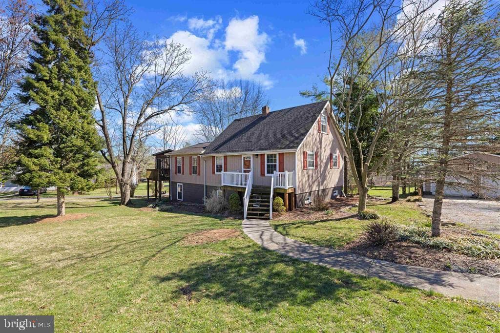1015 Hamlet Drive