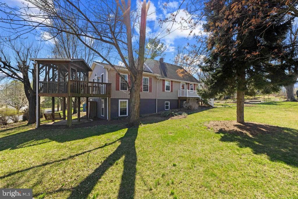 1015 Hamlet Drive photo 5